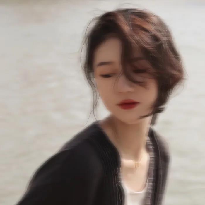 迷人好看的复古风情港风美女头像图片