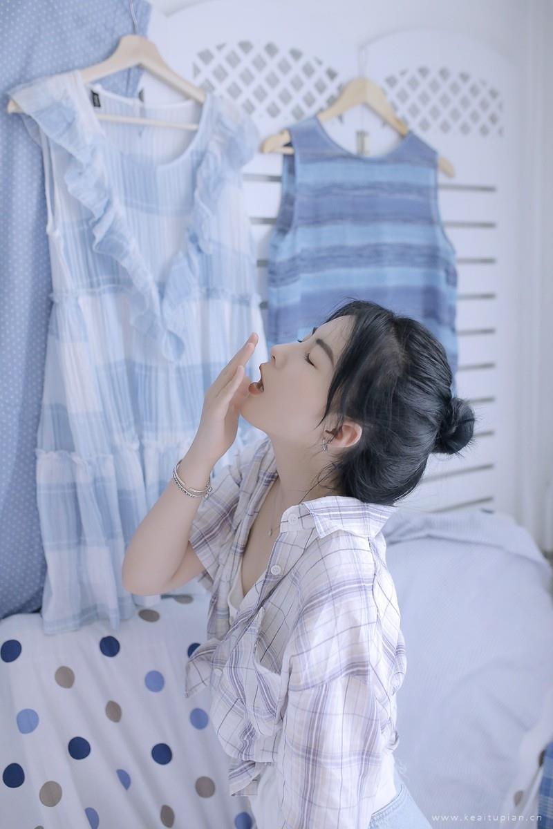 性感撩人的清纯美女私房写真高清壁纸图片