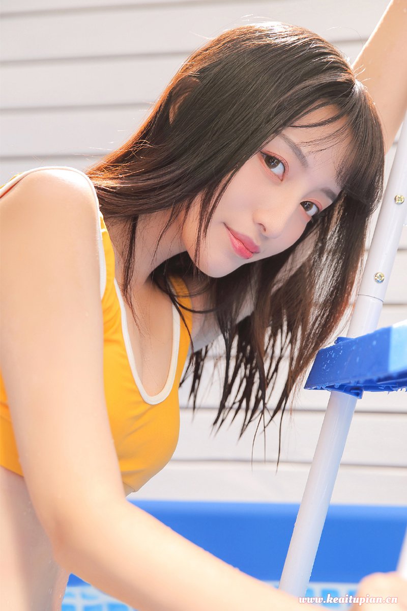 可爱爆乳美女大胆性感写真图片