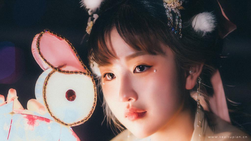 漂亮灵动的汉服少女提花灯写真图片壁纸