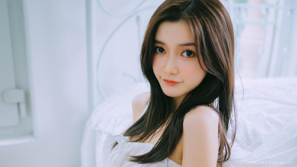 睡衣美女性感诱惑卧室写真图片桌面壁纸