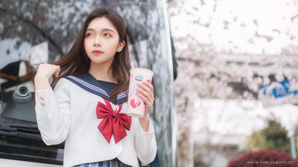 jk大眼美女户外唯美樱花风景写真高清壁纸图