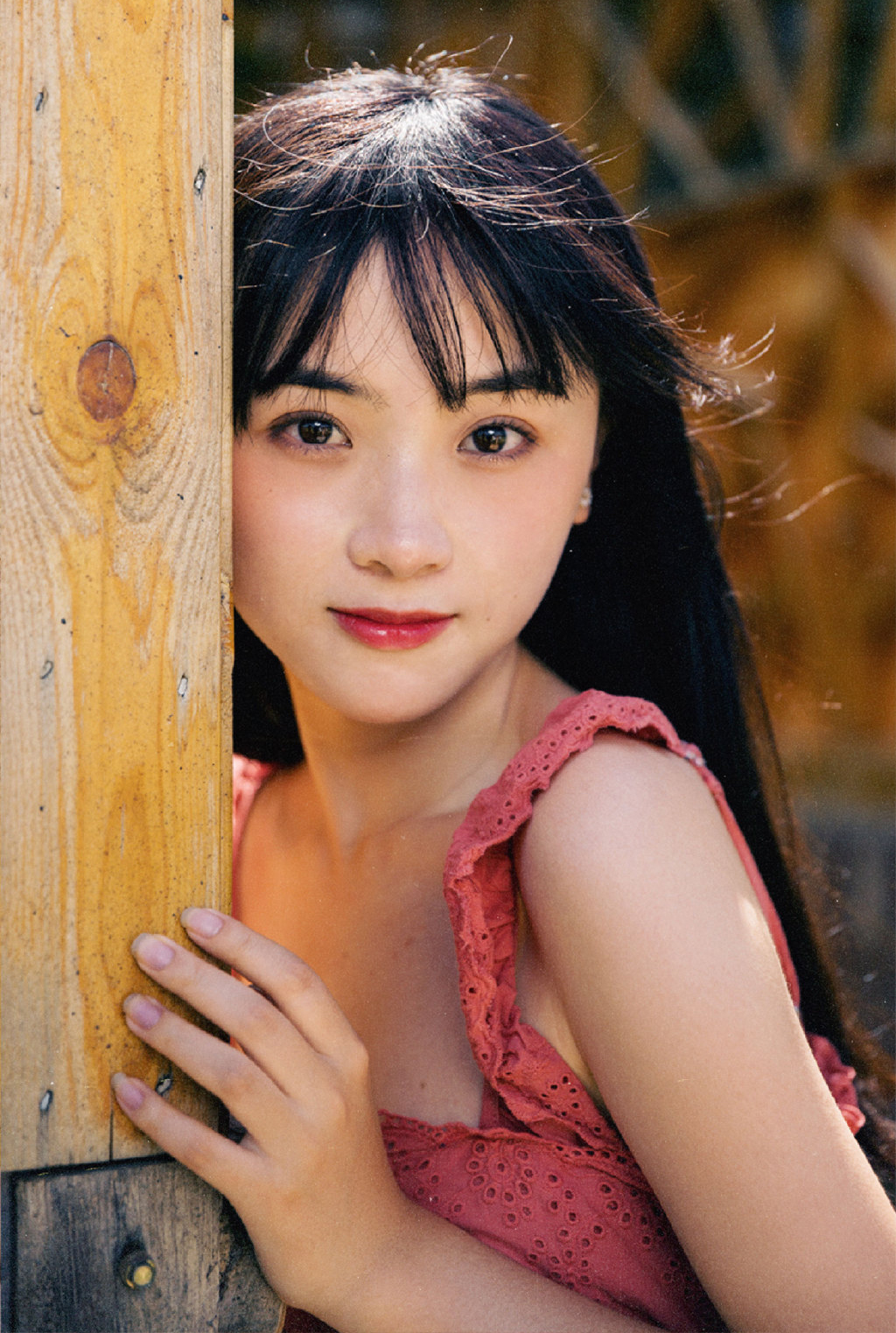漂亮元气美女清纯养眼夏日写真图片大全