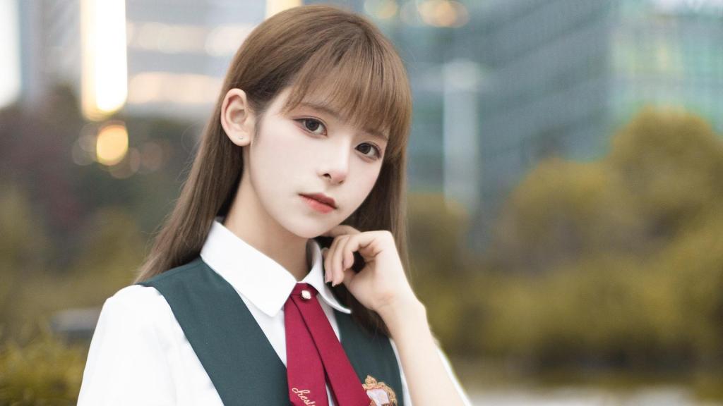 清纯气质学生美女制服可爱造型写真大全图片