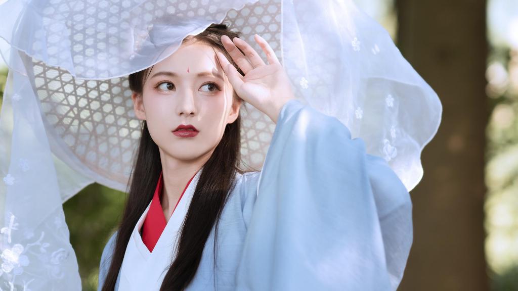 古装汉服美女唯美仙气写真图片桌面壁纸
