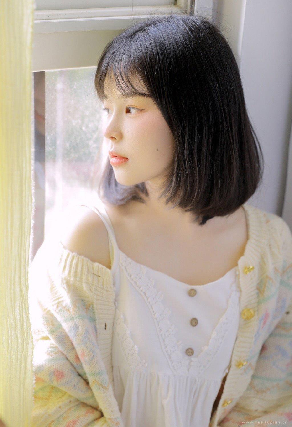 可爱白丝少女高清唯美写真壁纸图片