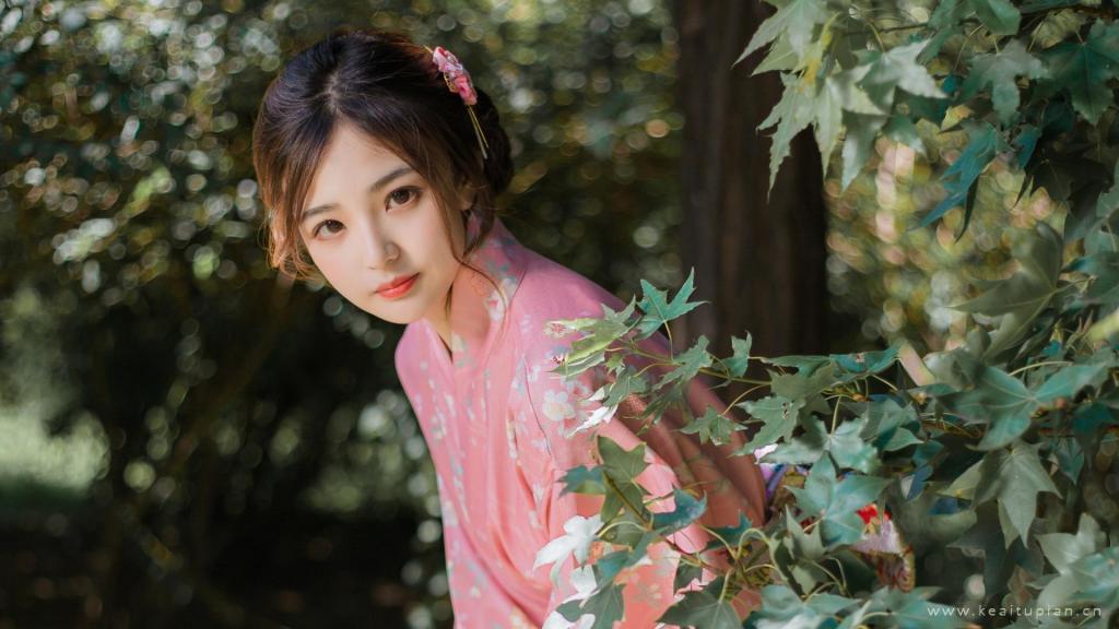 白皙美女纯情和服诱惑户外写真图片桌面壁纸