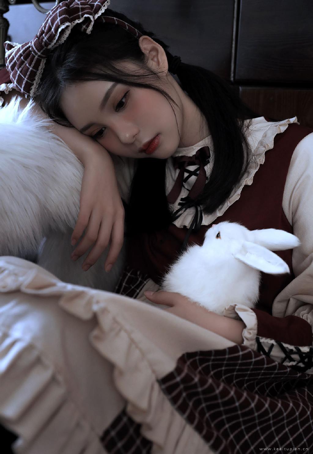 暗黑童话洛丽塔娇柔少女私房高清写真图片