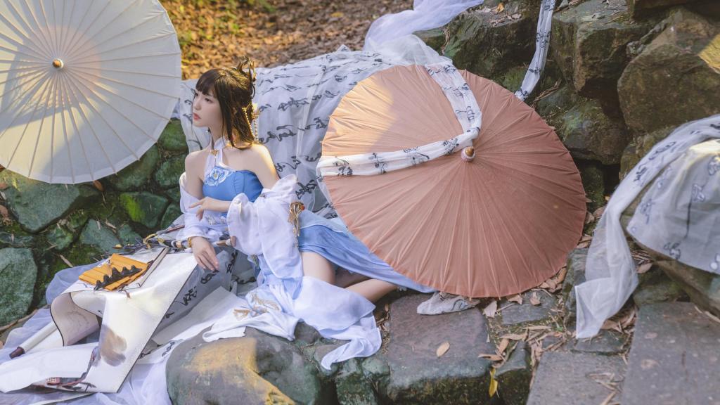 《新倩女幽魂》殷紫萍优雅性感造型cos写真图片大全