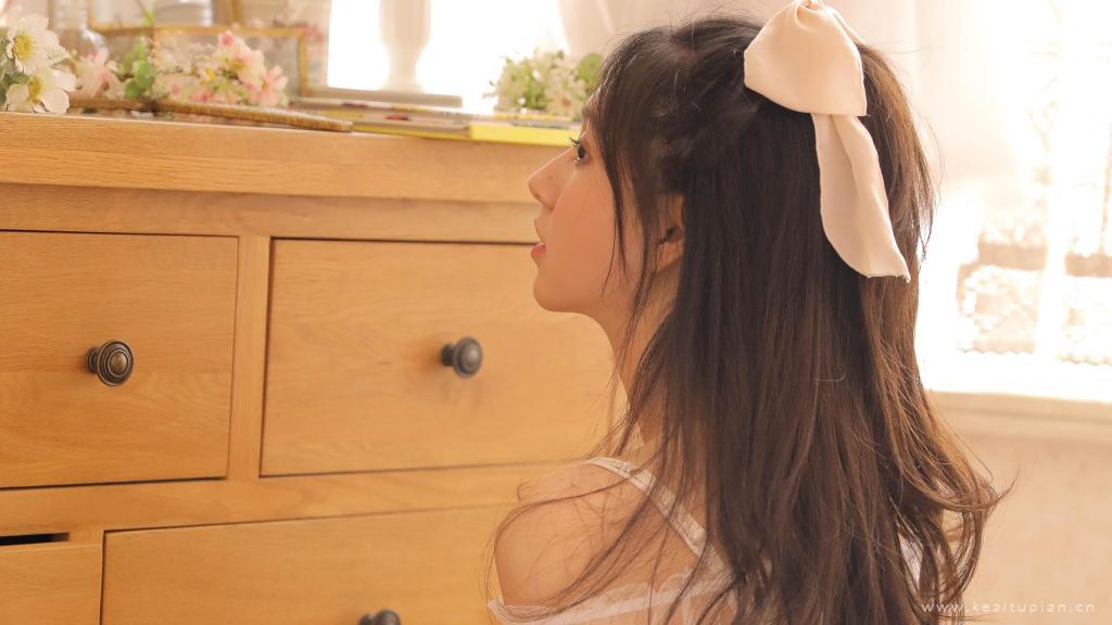 性感女神蕾丝睡裙私房诱惑写真图片桌面壁纸