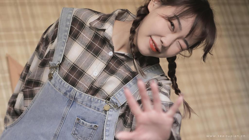文艺风可爱双马尾美女高清私房写真大全