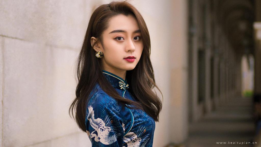 气质美女古典旗袍写真性感妩媚高清壁纸图