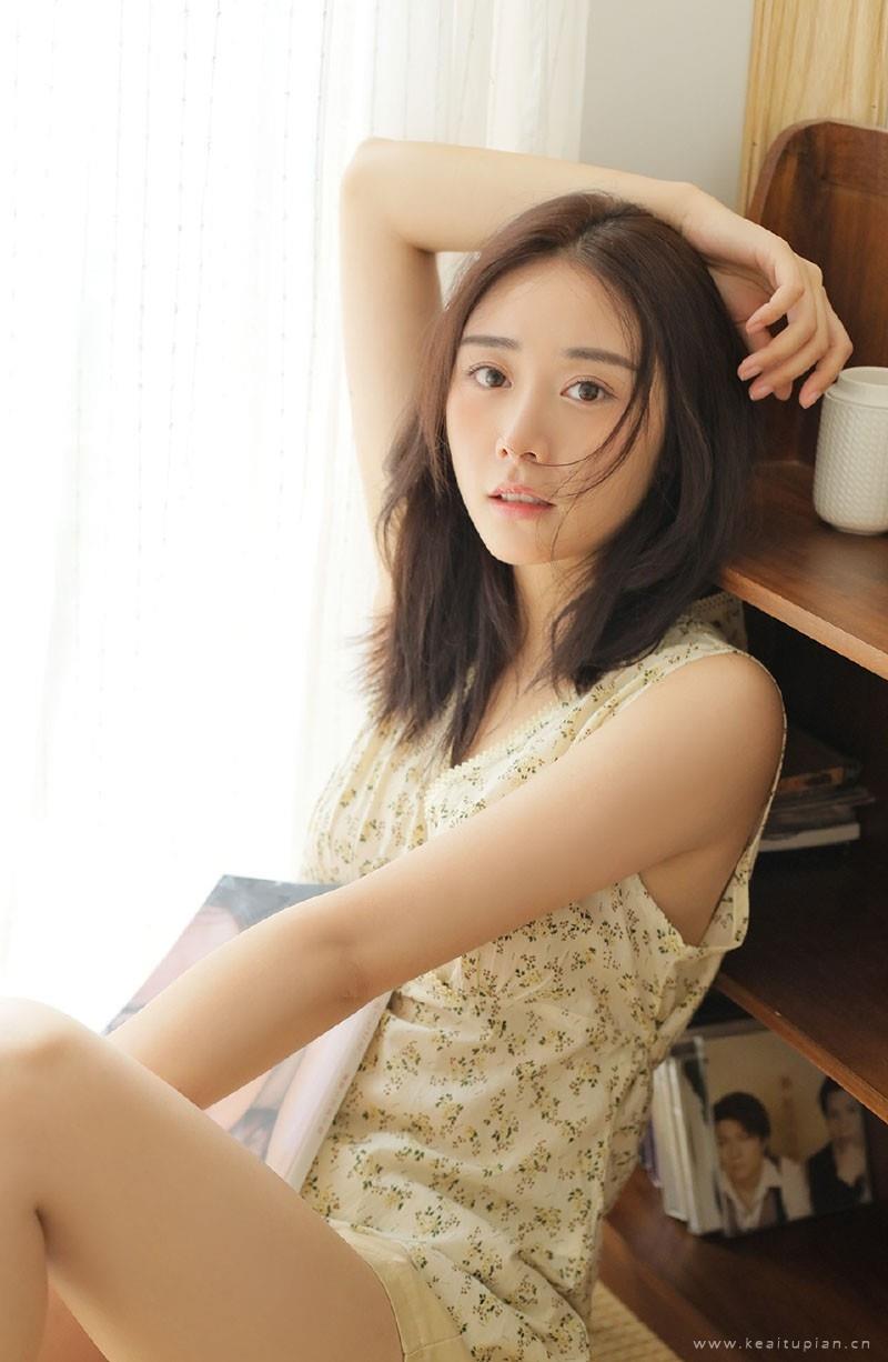 小清新日系风美少女唯美高清私房写真壁纸图片