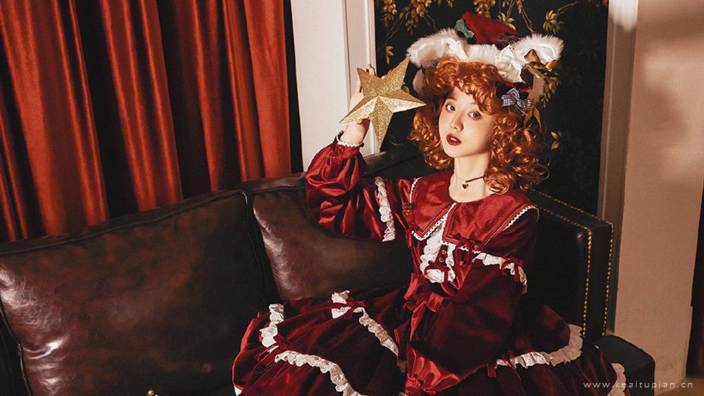 兔耳少女华丽的红色公主裙圣诞复古写真图片