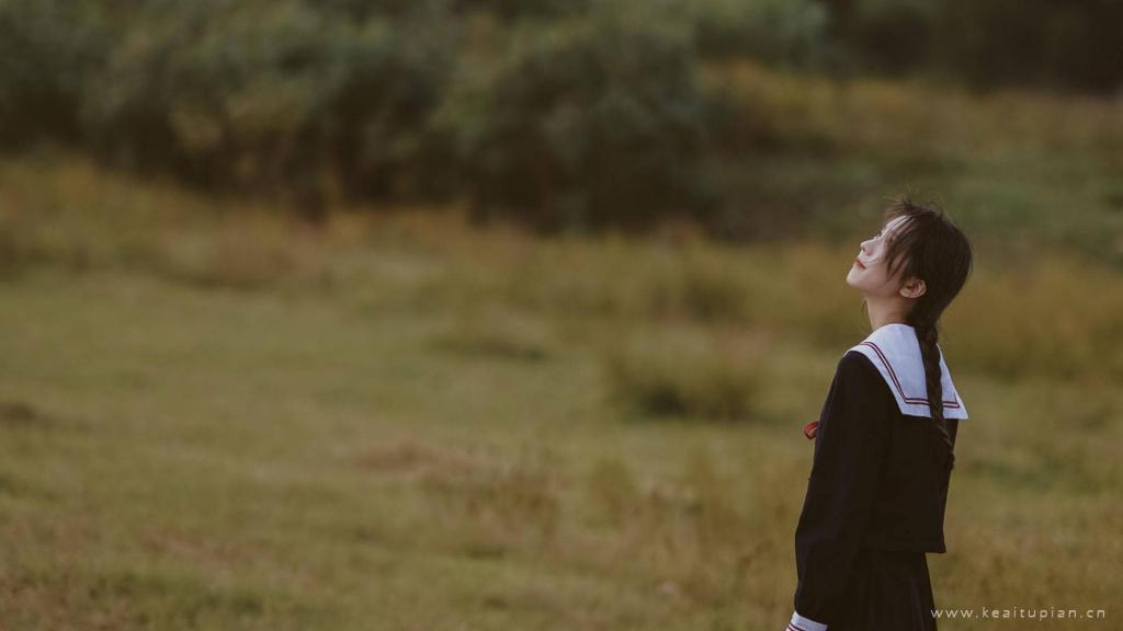 日系小清新少女双马尾甜美户外写真电脑壁纸