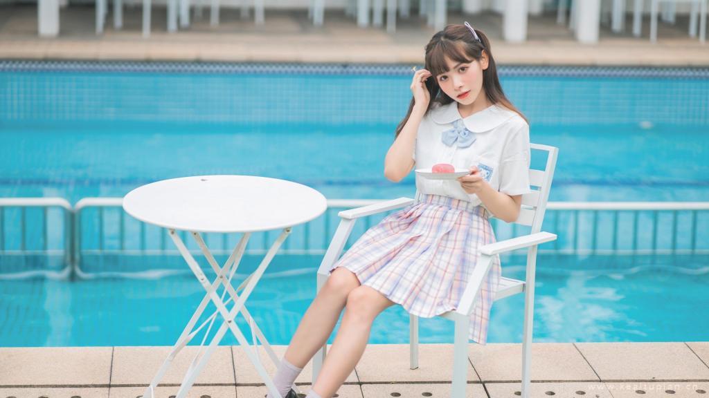 元气满满jk甜美少女可爱制服性感诱惑写真