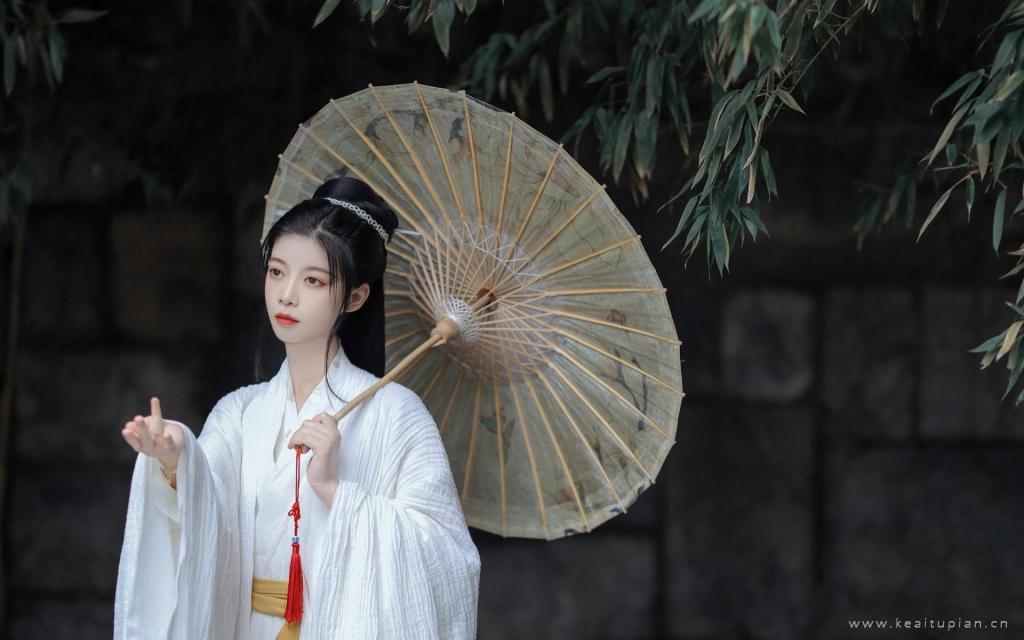 超仙气质古装白衣少女写真壁纸图片