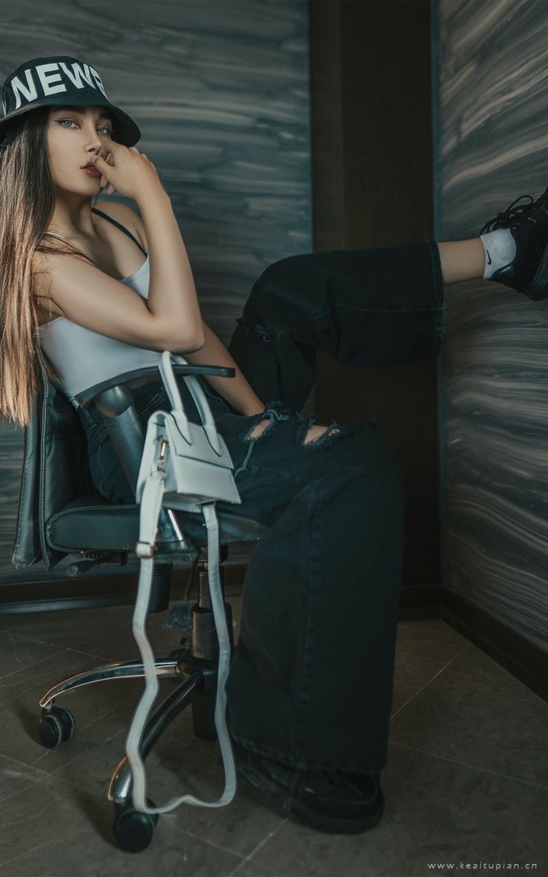 好看气质高级的高清美女图片手机壁纸