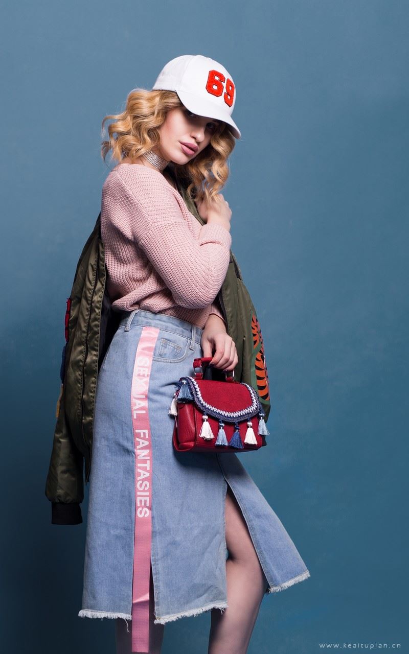 气质欧美美女养眼壁纸写真图片