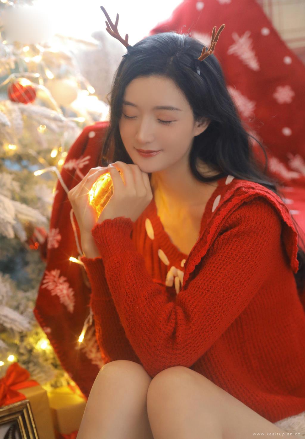 带着麋鹿角的温柔长腿美女圣诞季写真图片大全
