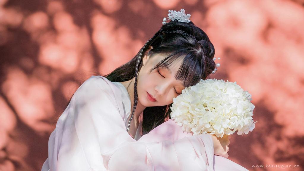 红墙汉服古风美女清纯唯温柔户外写真图片桌面壁纸