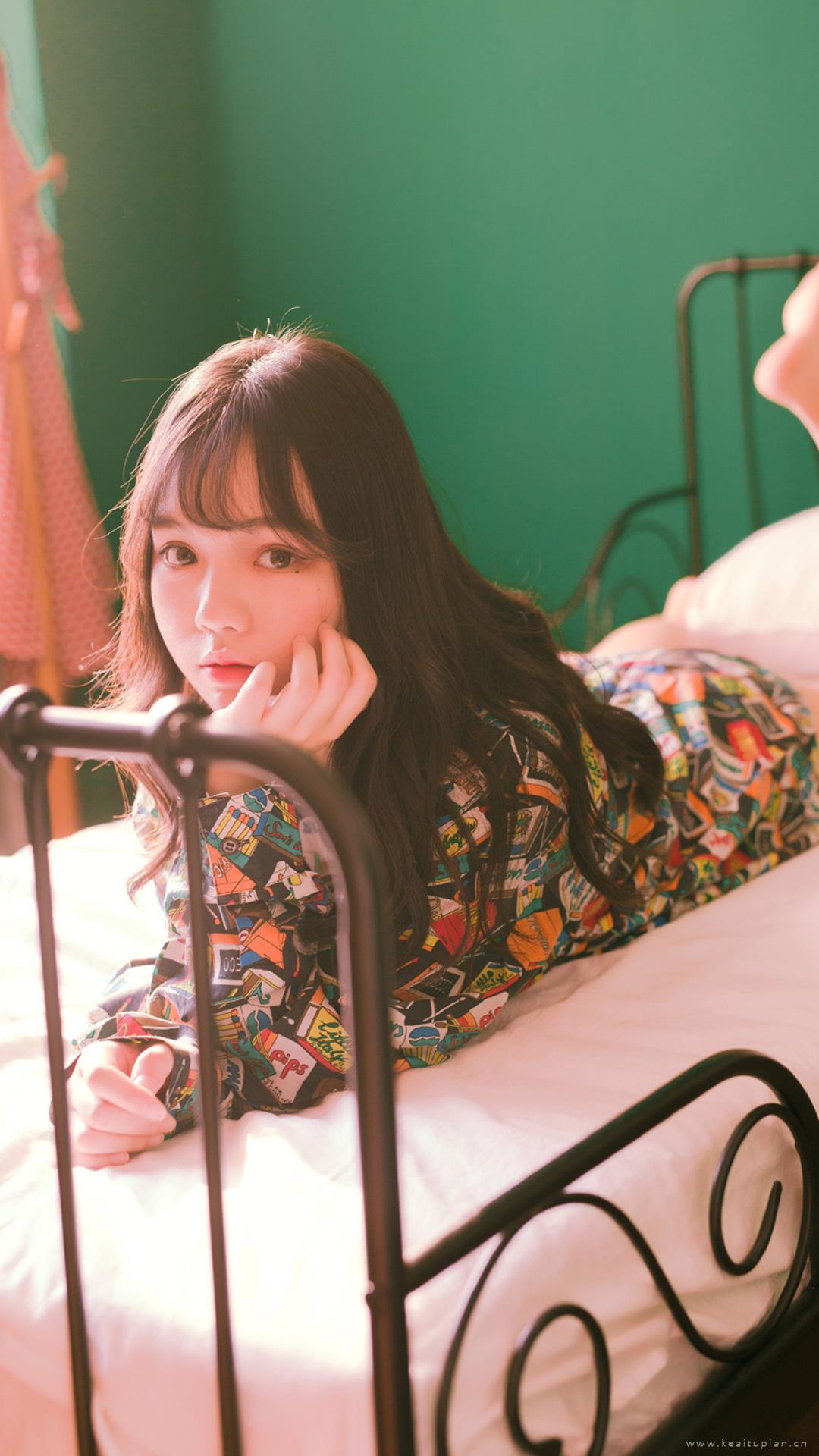 极品翘臀美女床上性感诱惑写真图片