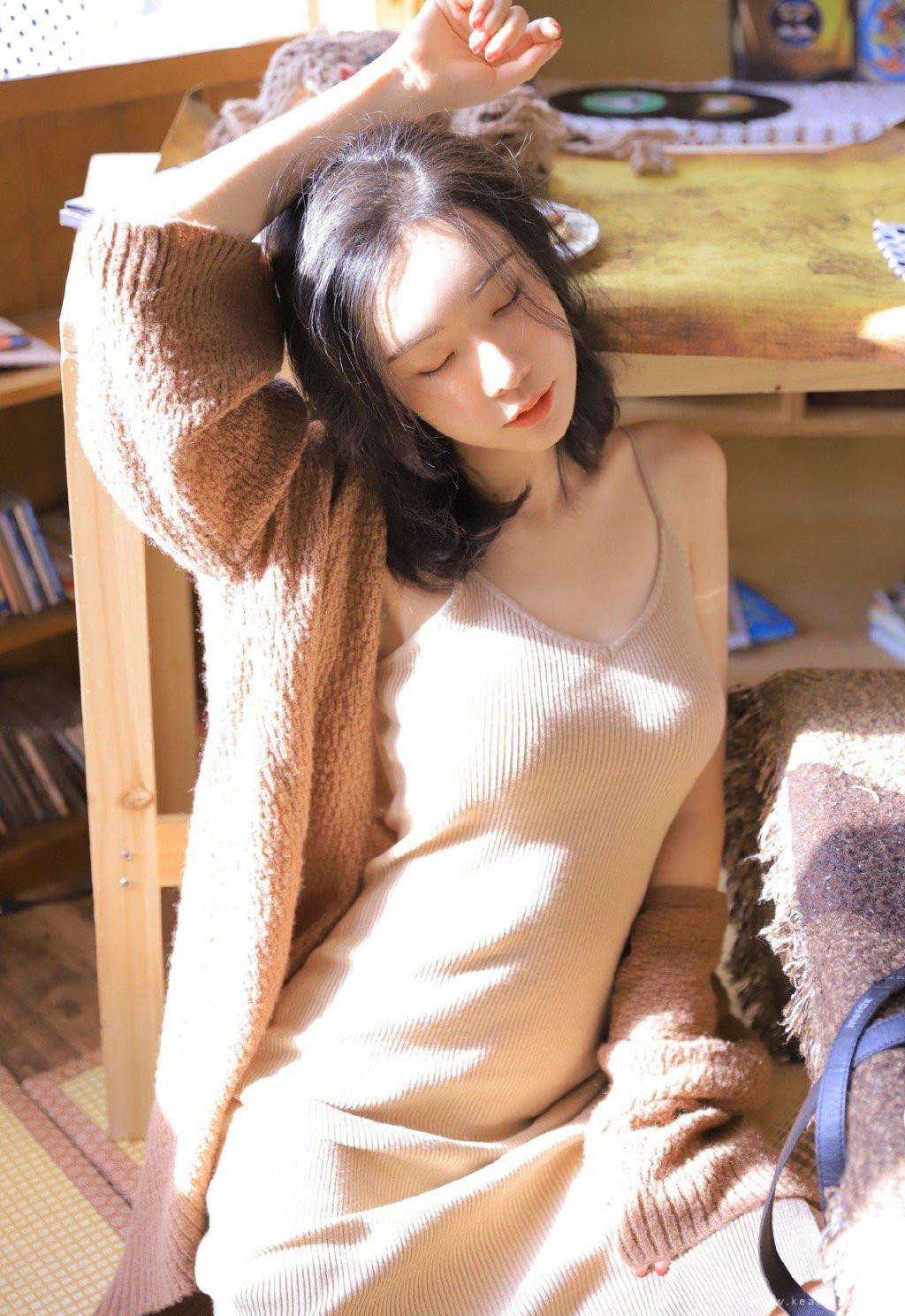 性感吊带御姐唯美写真壁纸大全