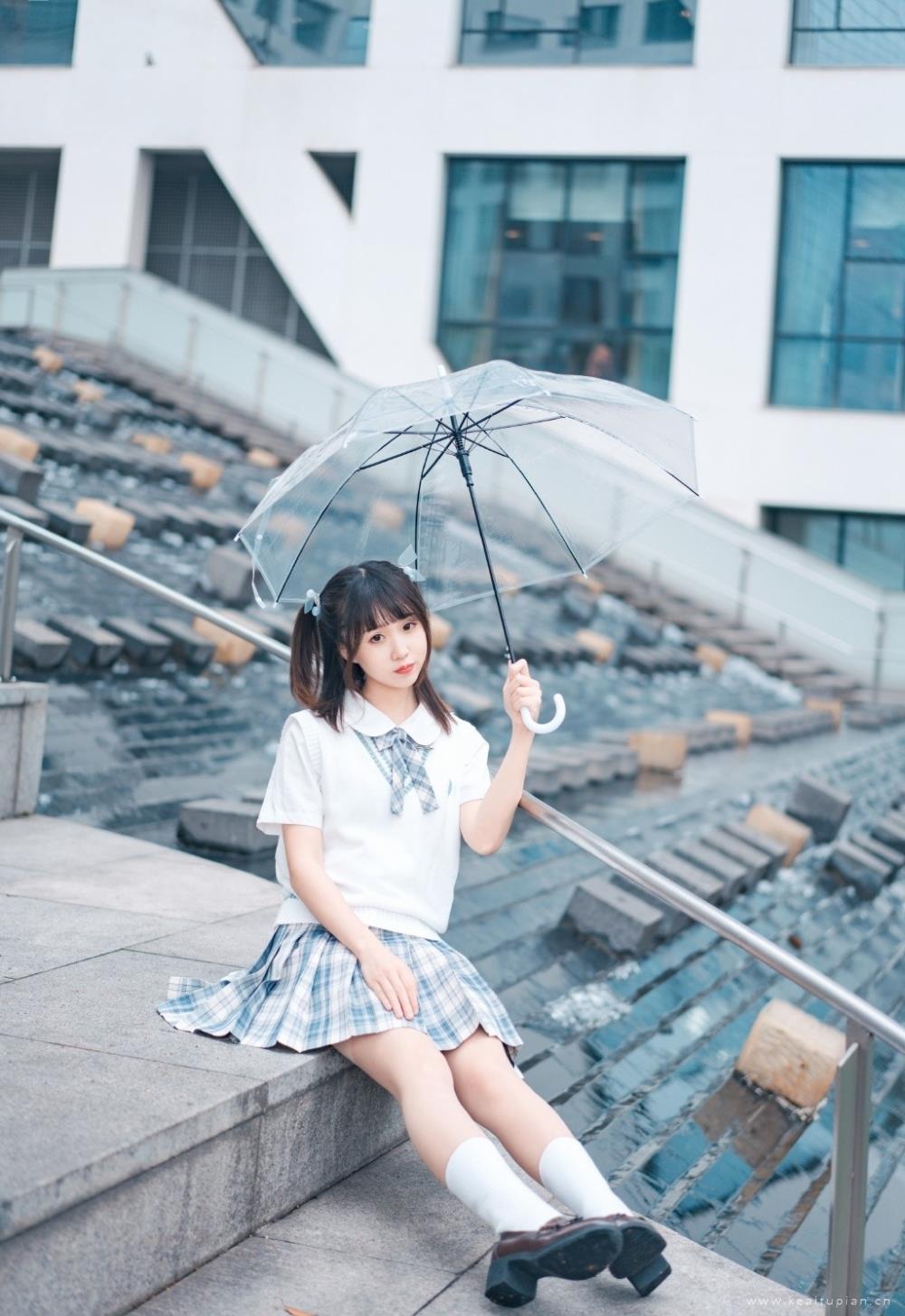 甜美清新可爱萝莉cos水手服性感诱惑写真图片大全