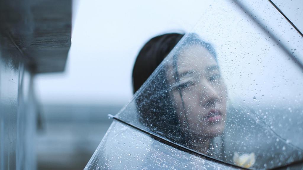 下雨天想念一个人到心痛图片