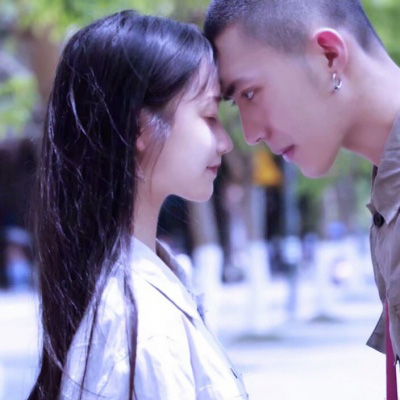 森系情侣一左一右 森系情侣头像真人图片