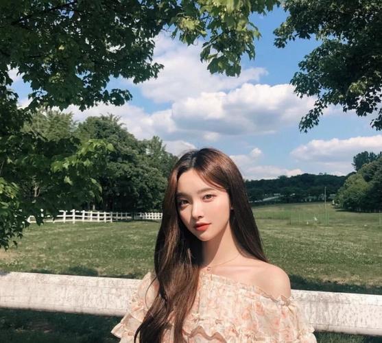 女生头像干净气质阳光 干净有气质女生头像