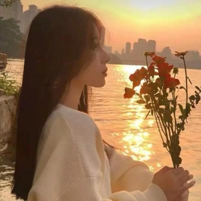 qq头像女生霸气高冷 QQ头像女高冷霸气