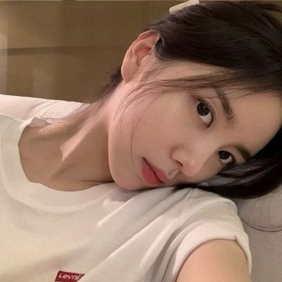 气质干净清纯女生头像 气质很干净的女生头像