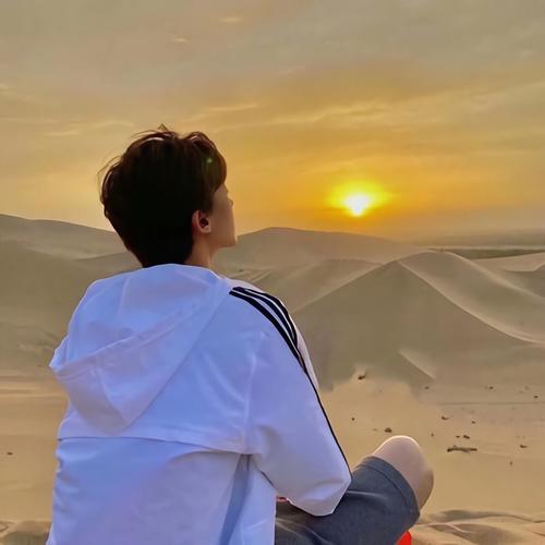 暖男头像帅气阳光可爱 可爱阳光温暖男生头像