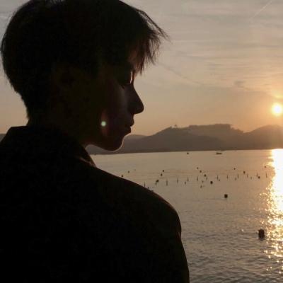 好看的网图头像男 好看的图片大全头像男