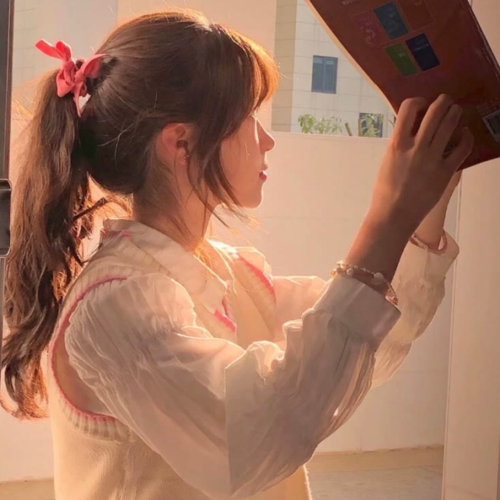 真人头像女生侧脸 真人图片头像女生真实侧脸