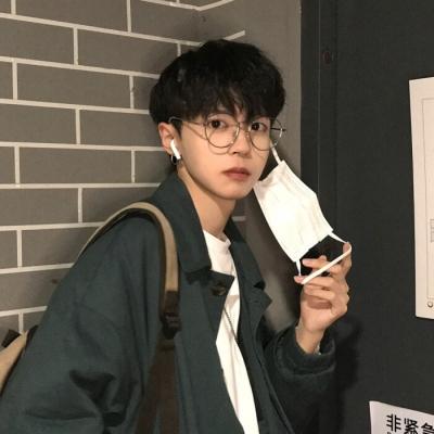小清新头像男 好看的头像图片小清新男