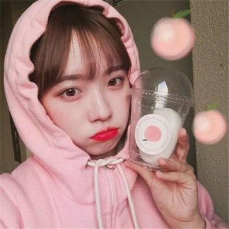 可爱好看的气质女生唯美自拍图片