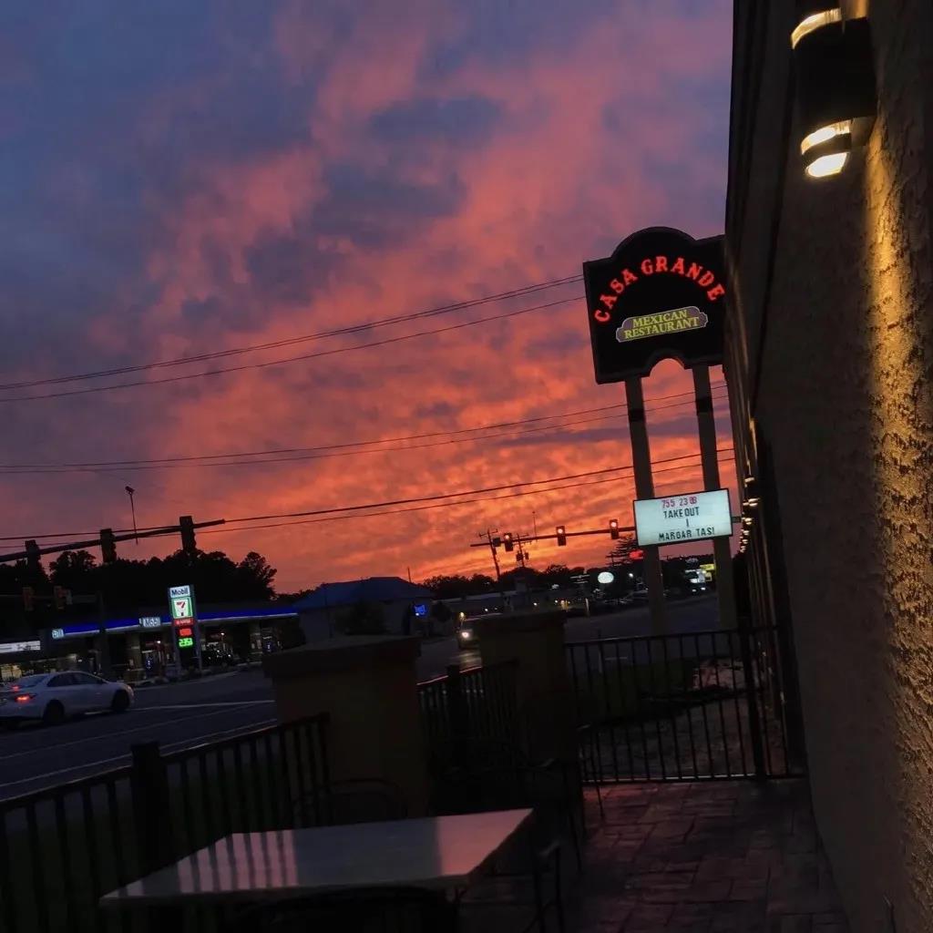 灿烂唯美的晚霞天空高清头像图片