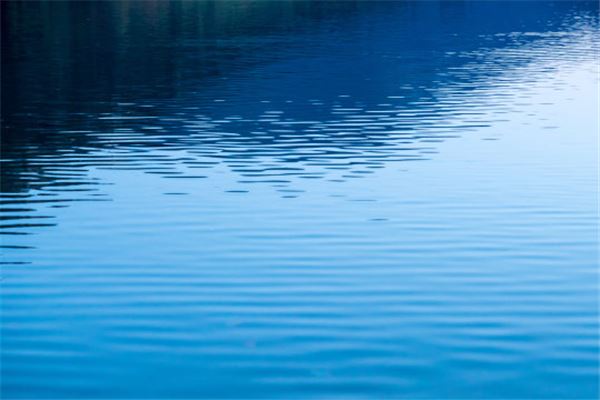 孕妇梦到水是生儿子吗