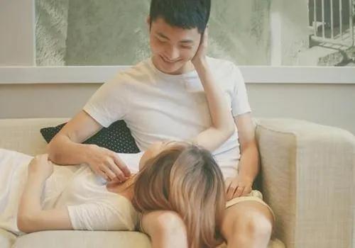 男命花心八字 花心的男人八字特征及女人的八字怎么看情敌？