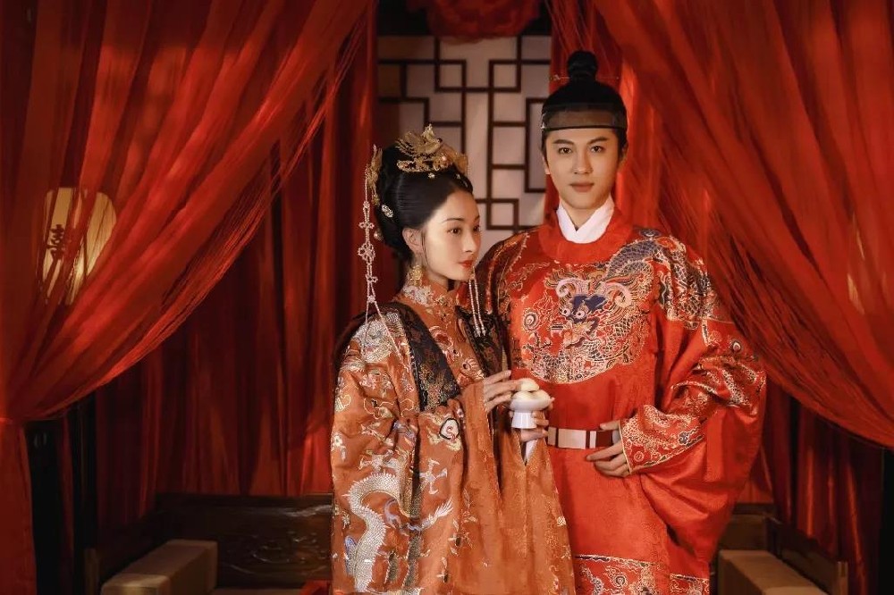 如何从生辰八字看婚姻看配偶？