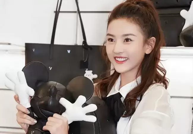 有樱桃小嘴的女人，性格和命运到底如何