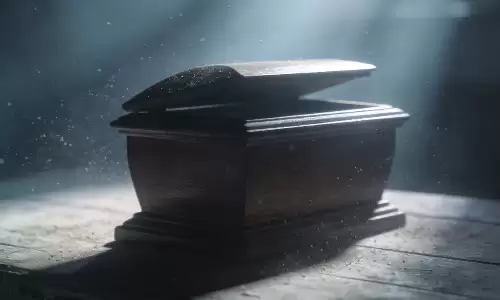 梦见骨灰盒是什么征兆？老人说这是转运之兆