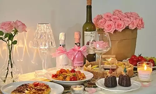 梦见请人吃饭，是否有其他的寓意