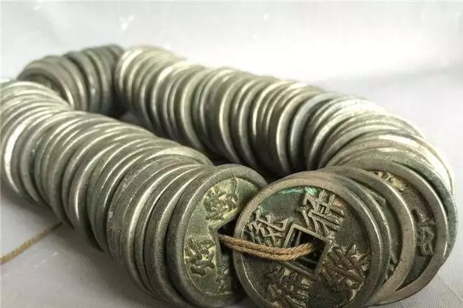 一贯钱相当于现在多少钱？铜钱、银子与现代换算