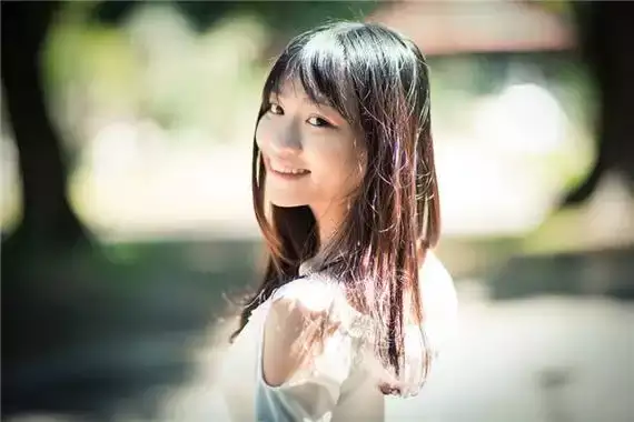 白蜡金命女好不好？有没有福气