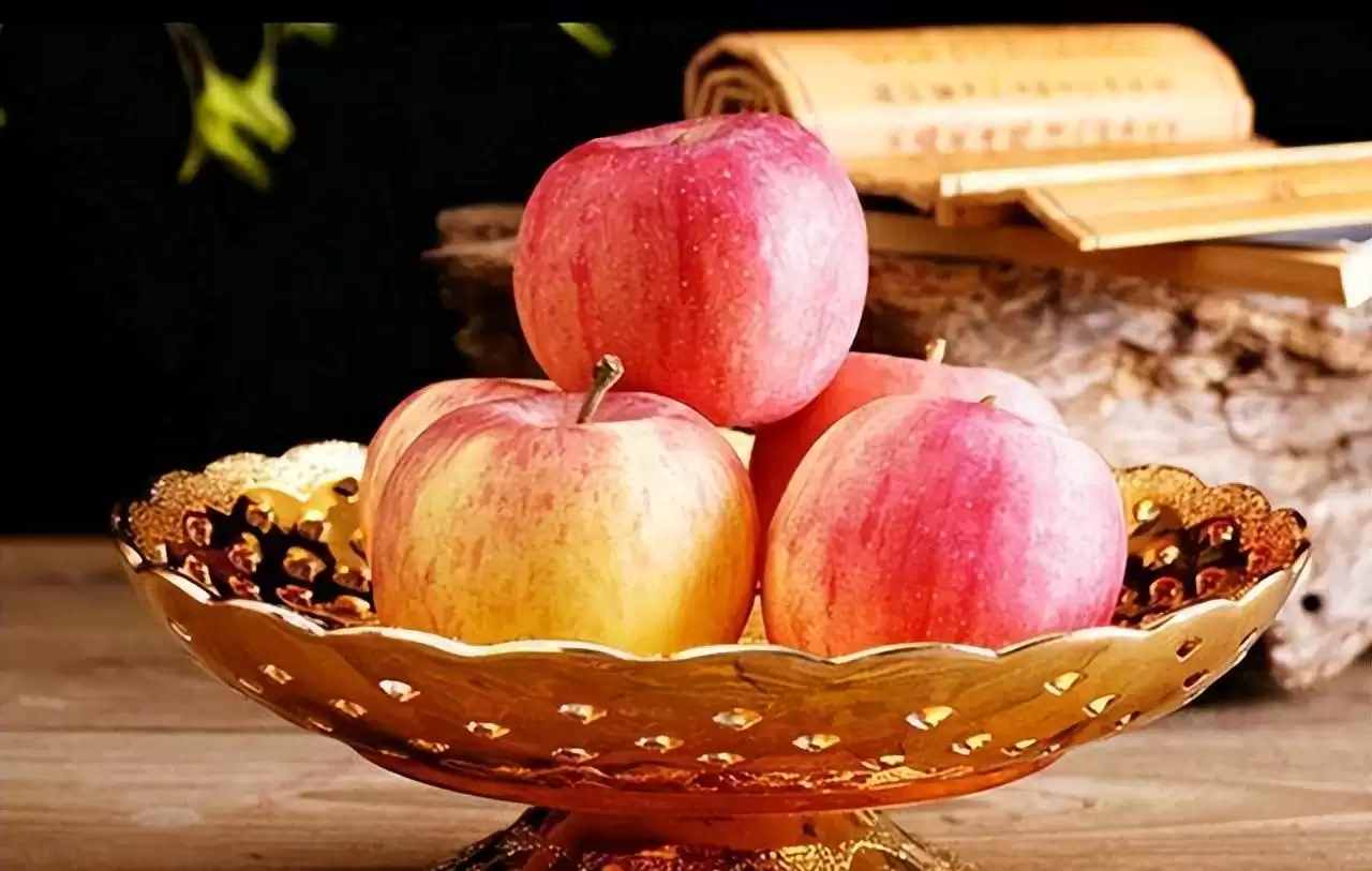 哪三样水果上坟最好？上坟必备三种水果