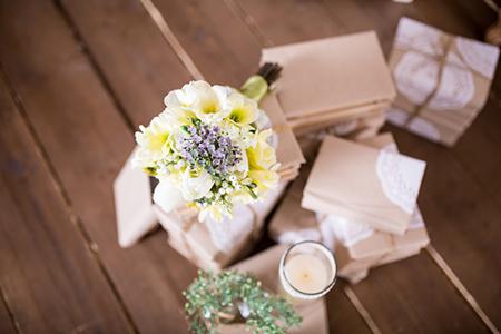 属鸡的几月出生财运旺