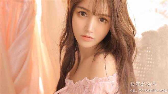 阴暗面很深的月亮星座，擅长隐藏，看似很无辜，实则是暗黑大魔王